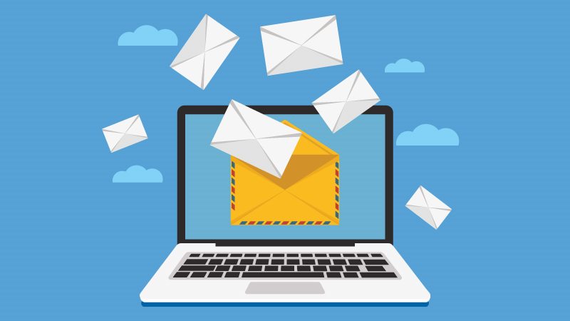 Liên hệ qua email được áp dụng phổ biến